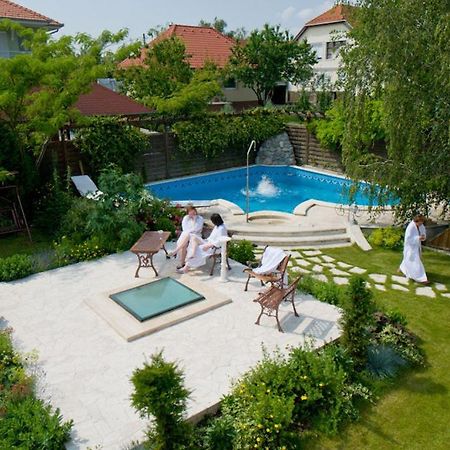 Amira Boutique Hotel Heviz Wellness & Spa Exteriör bild