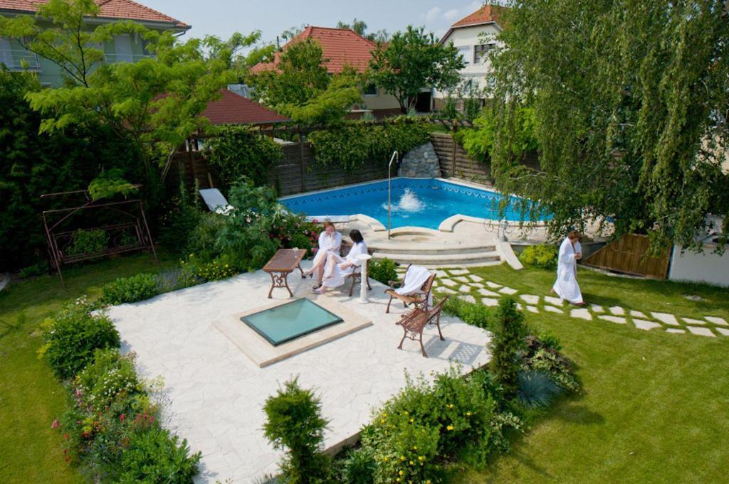 Amira Boutique Hotel Heviz Wellness & Spa Exteriör bild